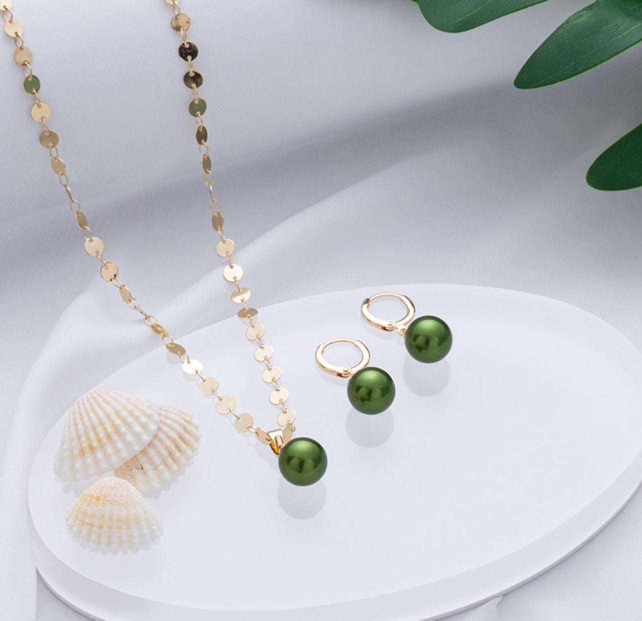 GOLD PLATED SHELL PEARL PENDANTS/NECKLACES WITH MATCHING EARRINGS