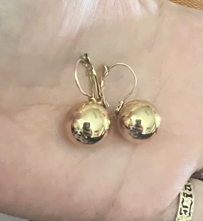 Trendy gold plated ball earrings