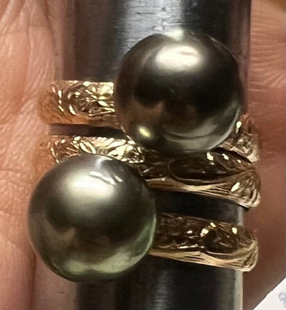 Double tahitian pearl angel ring