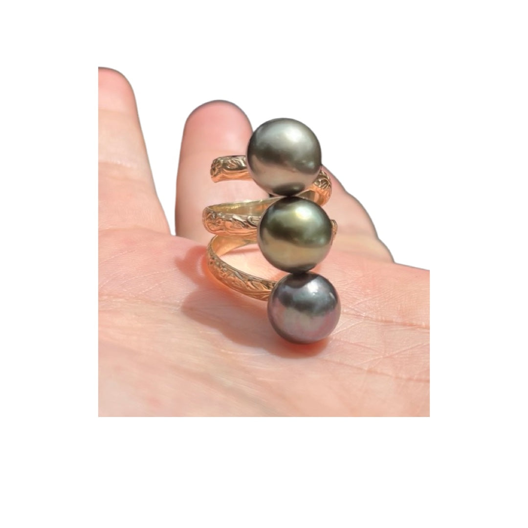 Triple tahitian pearl angel ring