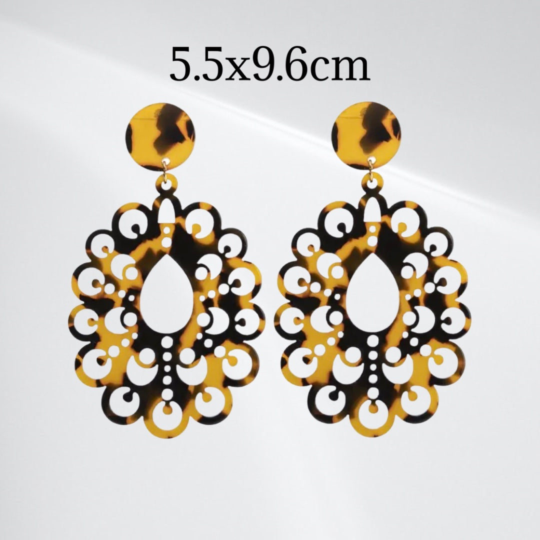 ROYAL VINTAGE EARRINGS