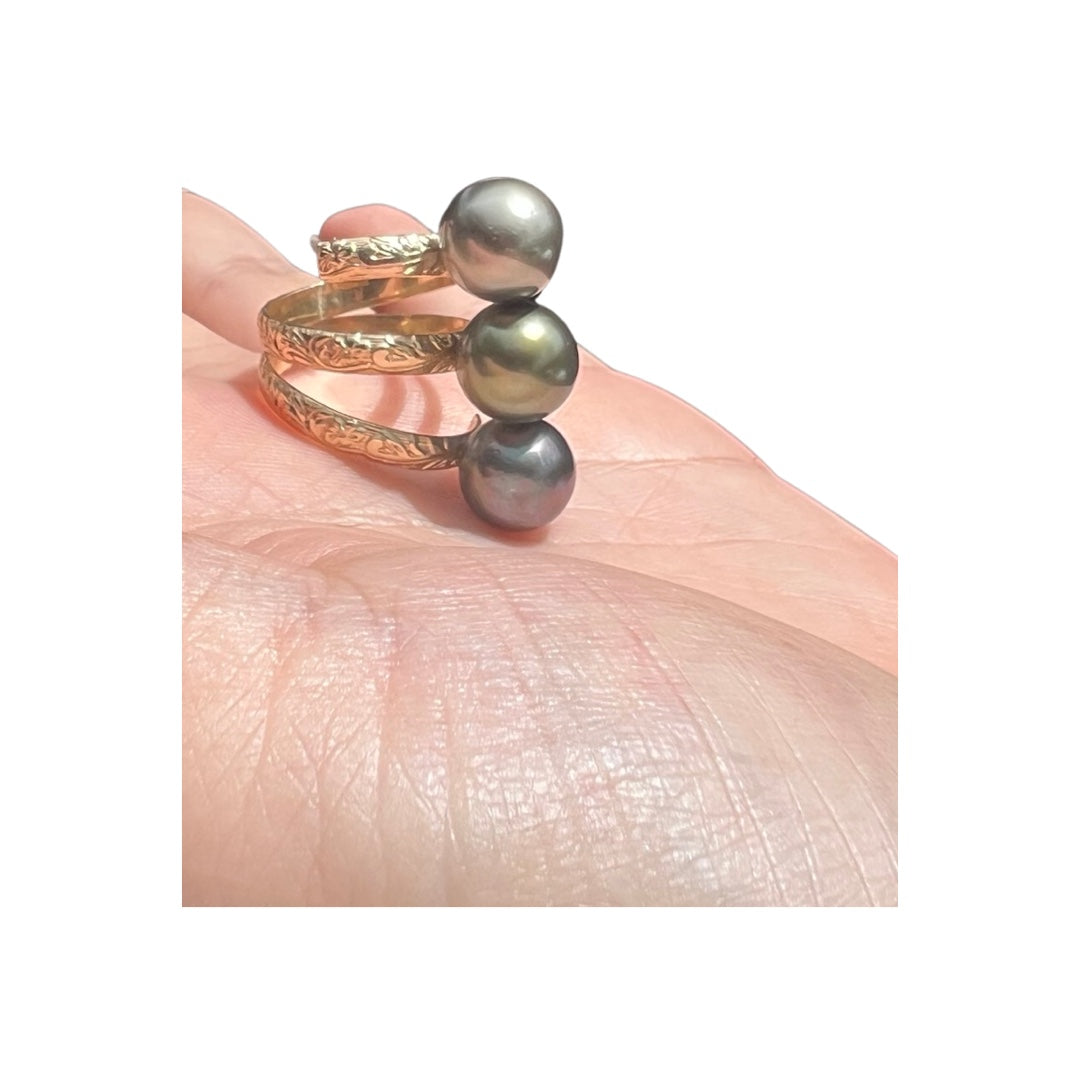 Triple tahitian pearl angel ring