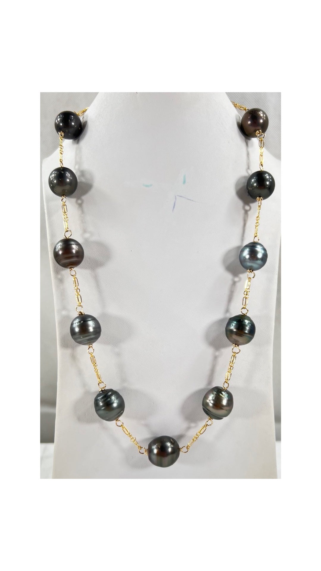 Tahitian black pearl link necklace