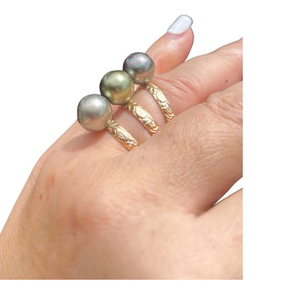 Triple tahitian pearl angel ring